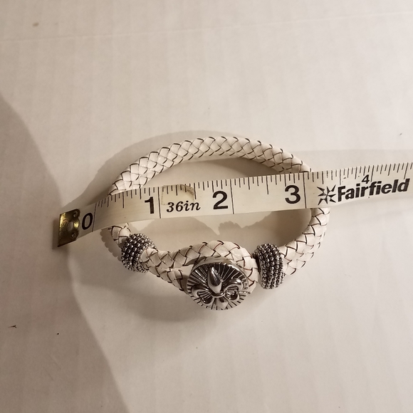 Fleur-de-lis snap bracelet j214 - Picture 5 of 5